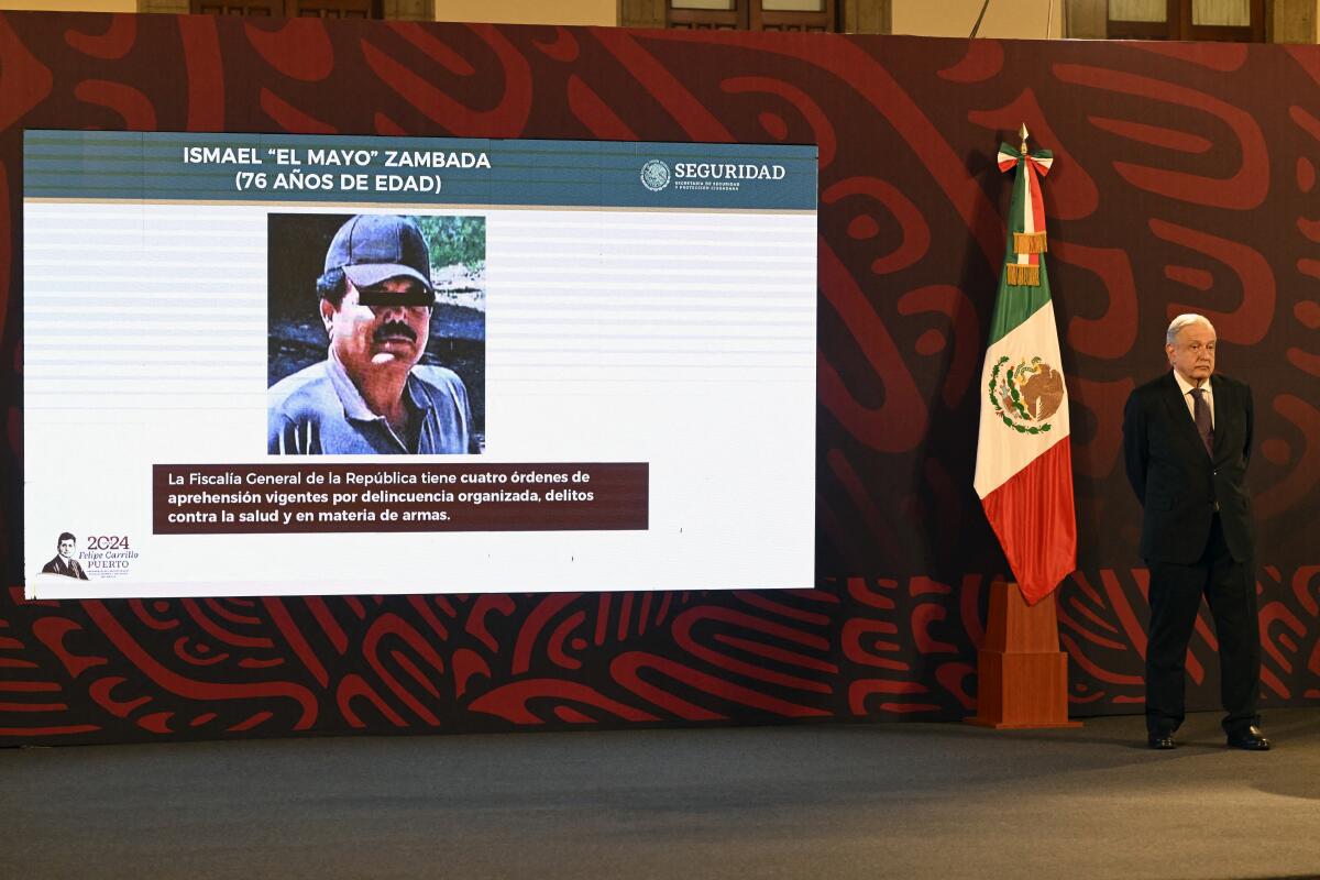 Ex-president of Mexico holds news conference about "El Mayo."