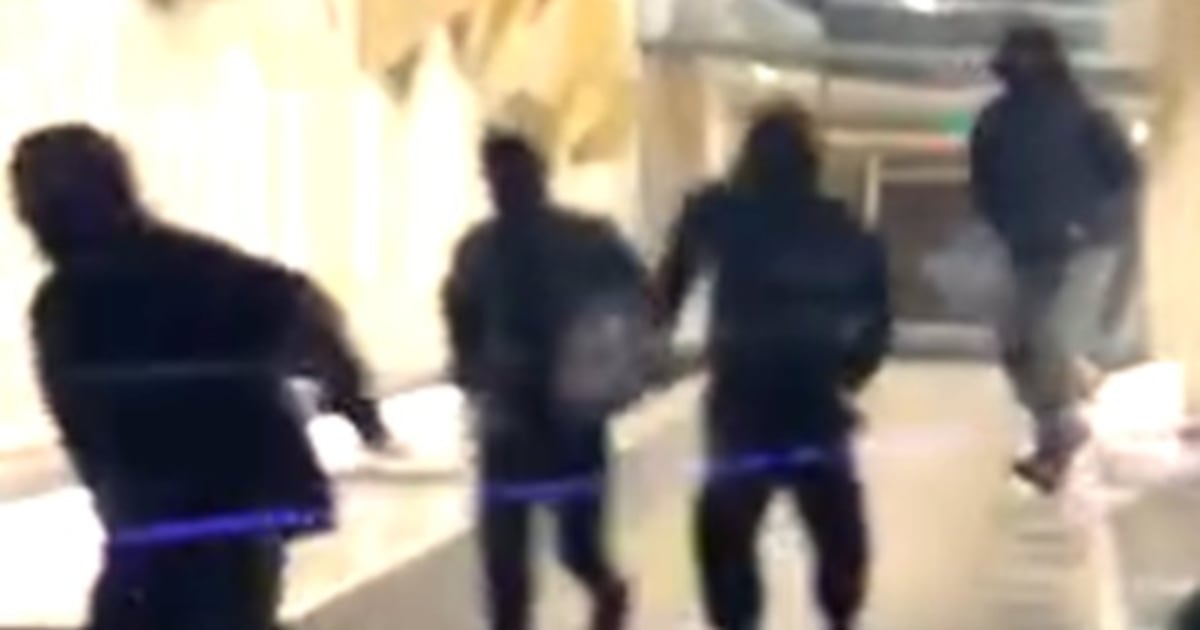 Spadina and Bremner armed robbery: $500K in jewelry stolen downtown