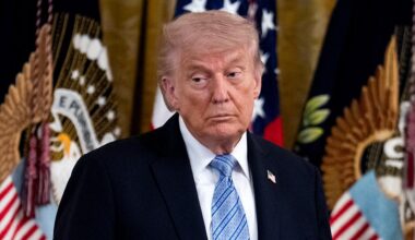 Three Senate Republicans break with Trump on Iran war powers vote