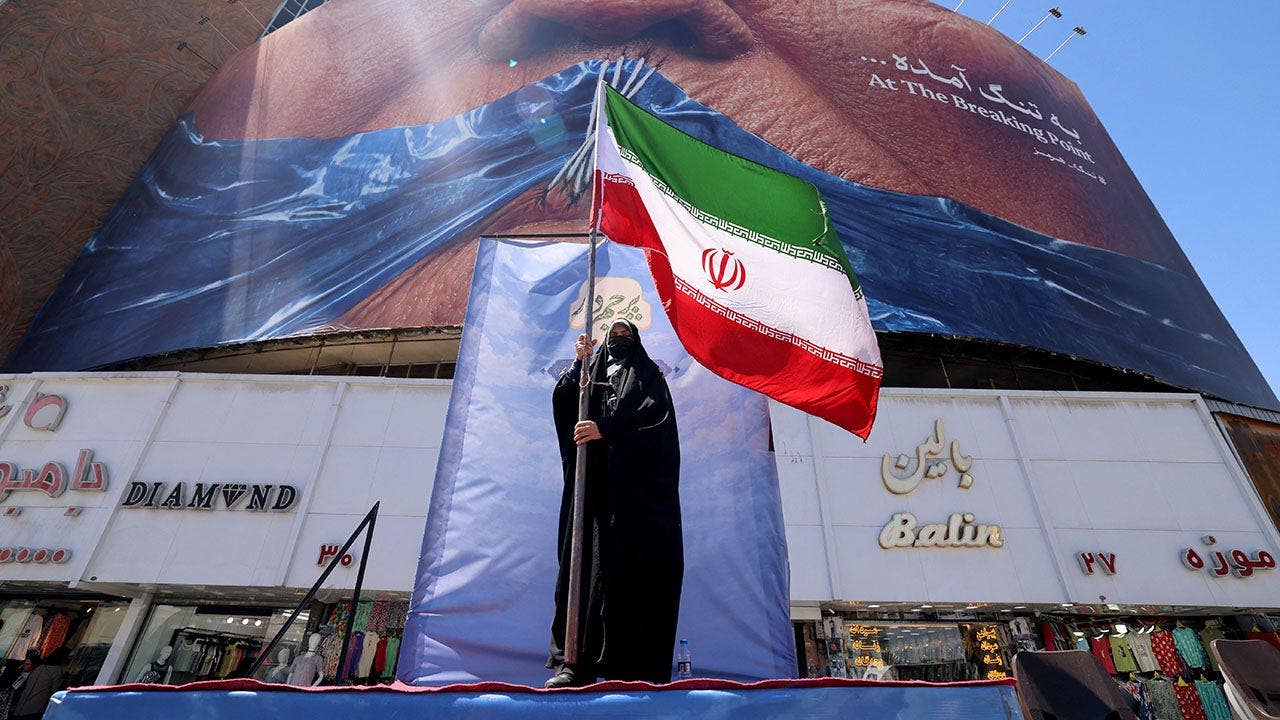 House Democrats fail to curb Trump war powers on Iran as GOP holds firm