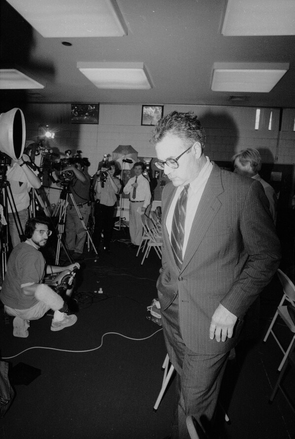 Rep. Barney Frank (D-Mass.), leaves a news conference in Newton, Mass., Aug. 25, 1989. (AP Photo/Elise Amendola, File)