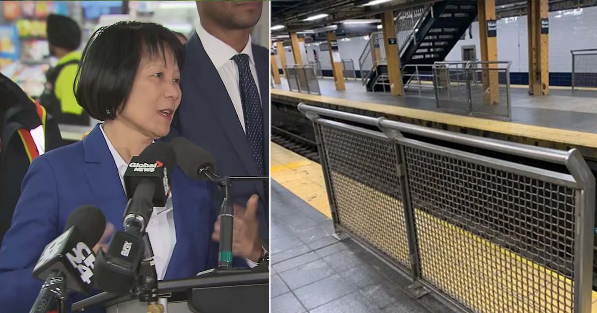 Barriers to be installed on platform at 1 subway station in downtown Toronto this year