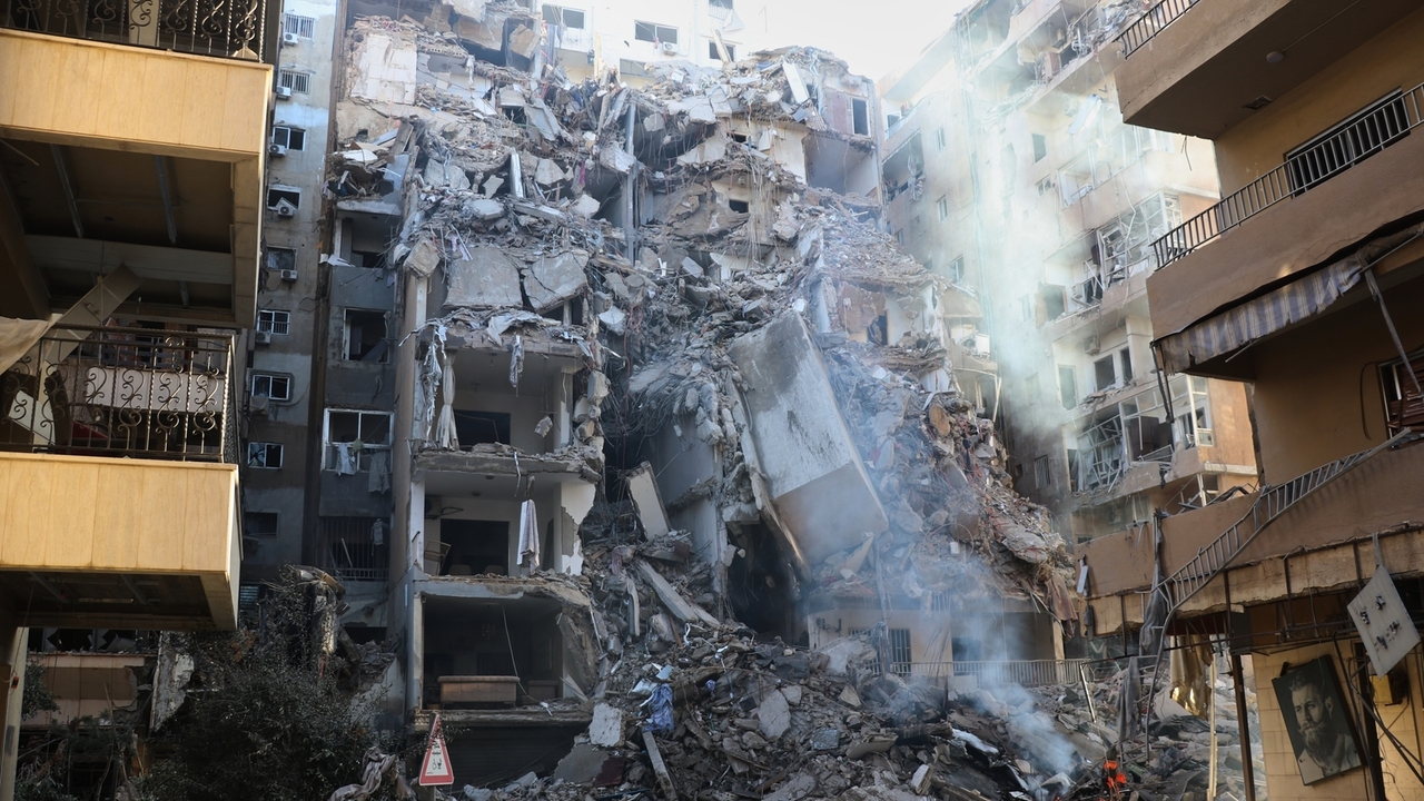 Israel strikes Beirut southern suburb ahead of crucial Washington talks