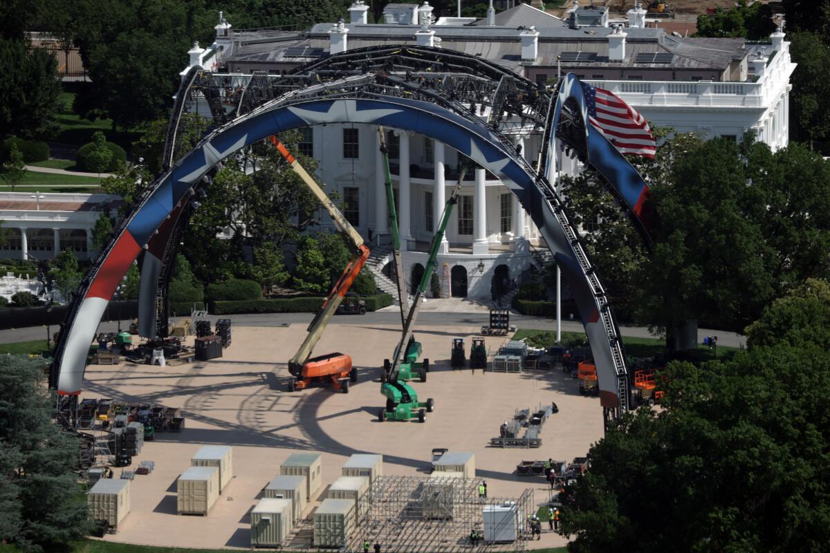 An aerial view of UFC construction outside the White House.