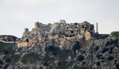 Israel Raises Flag Over Beaufort Castle as Troops Expand Offensive in Southern Lebanon