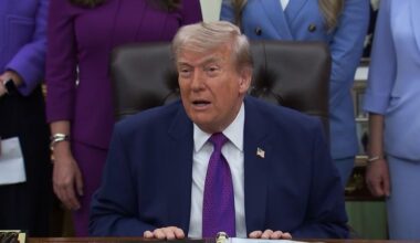 Live update: Frustrated Trump more seriously thinking of restarting combat operations in Iran, sources say