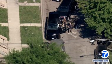 FBI Chicago shooting: Bank robbery suspect Abdulhafedh Abdulhafedh killed in Homan Square, Garfield Park shooting, officials say