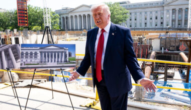 Trump’s Stock Trades Raise Eyebrows. The Family Says He Keeps His Hands Off.
