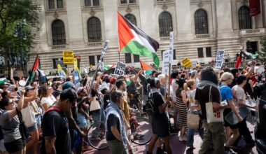 Three-quarters of Democrats oppose aid to Israel, poll finds