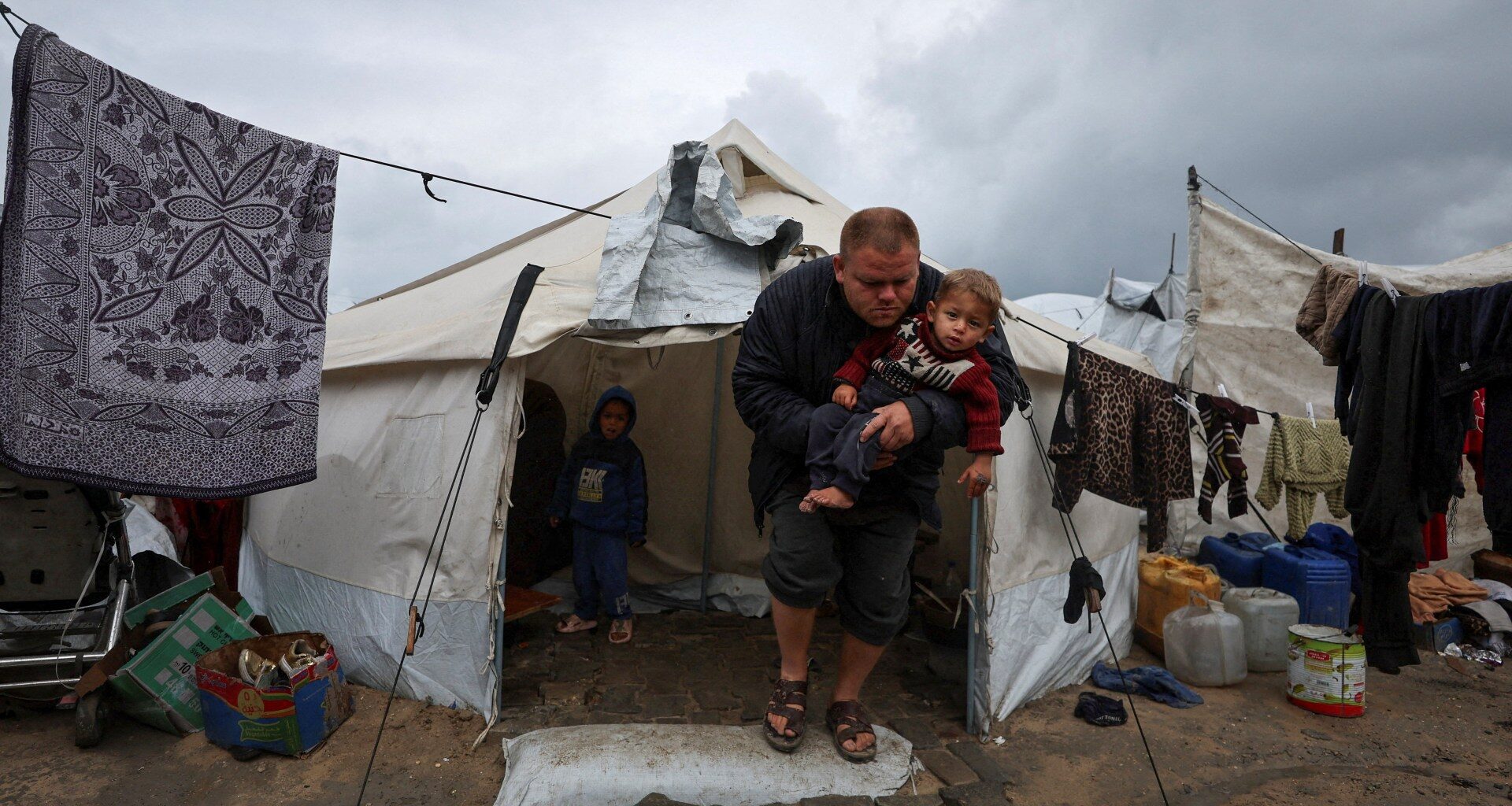 As summer approaches, skin diseases spread through Gaza’s refugee camps | Israel-Palestine conflict News