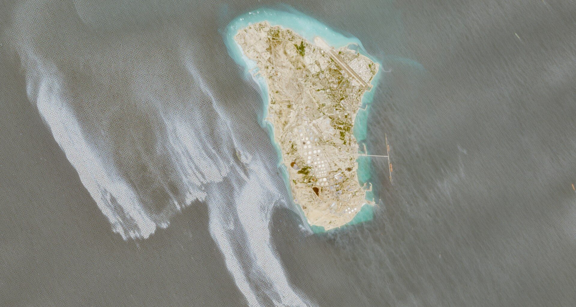 Satellite images show likely oil slick off Iran’s Kharg Island | Environment