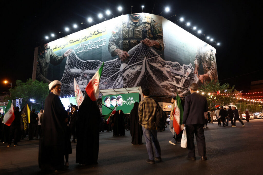 U.S., Iran no closer to ending war