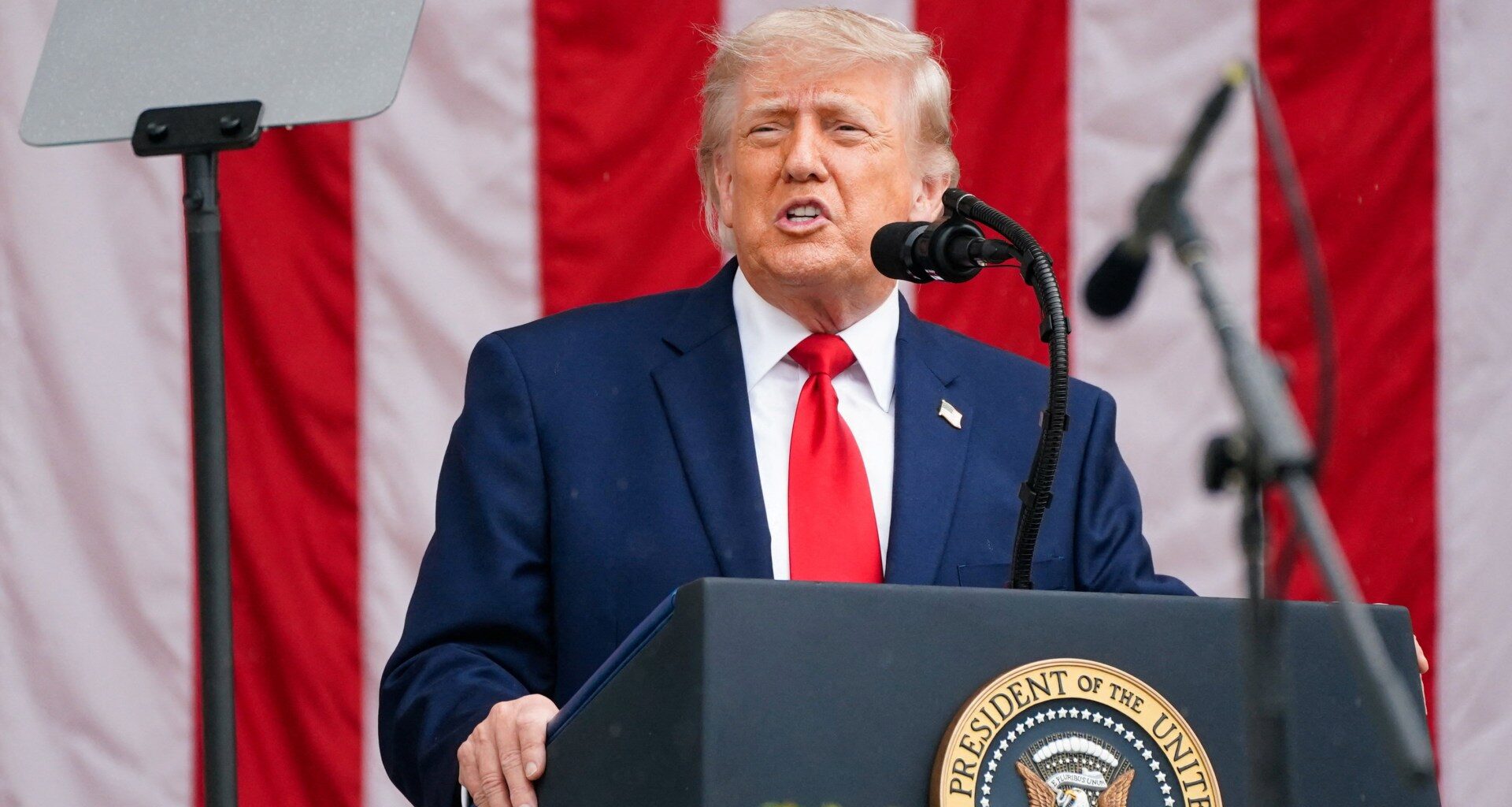 Trump dangles normalisation amid pro-Israel criticism of possible Iran deal | US-Israel war on Iran News