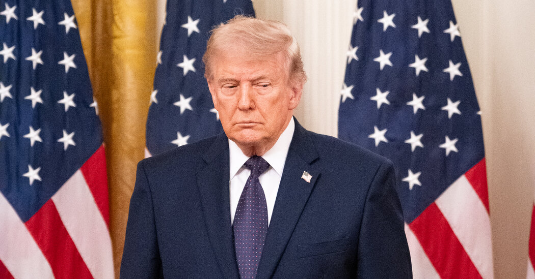 Trump, Defiant After Bad Week, Pushes Ahead on Politically Unpopular Ideas