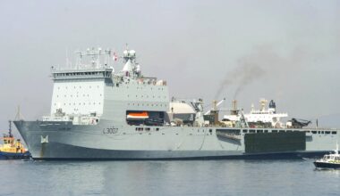 Britain Preparing for Mission That Could Clear Strait of Hormuz
