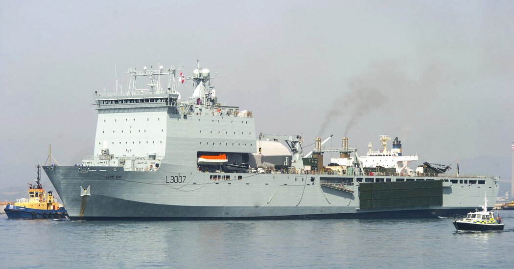 Britain Preparing for Mission That Could Clear Strait of Hormuz