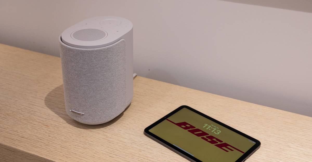 Bose takes a swing at Sonos with its new home speakers
