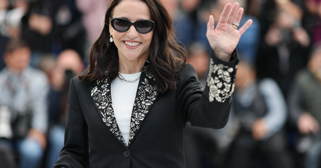 Julia Louis-Dreyfus to Star in ‘Other Desert Cities’ on Broadway