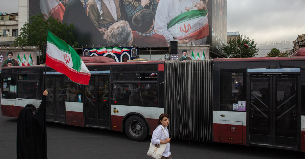 Iran Begins Lifting Monthslong Internet Blackout, Officials Say