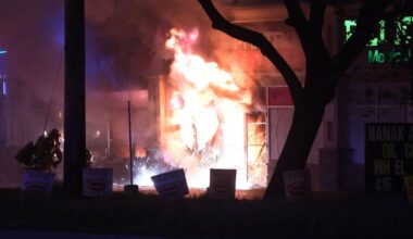 Car crashes into Etobicoke fireworks store, driver flees scene: police – CP24