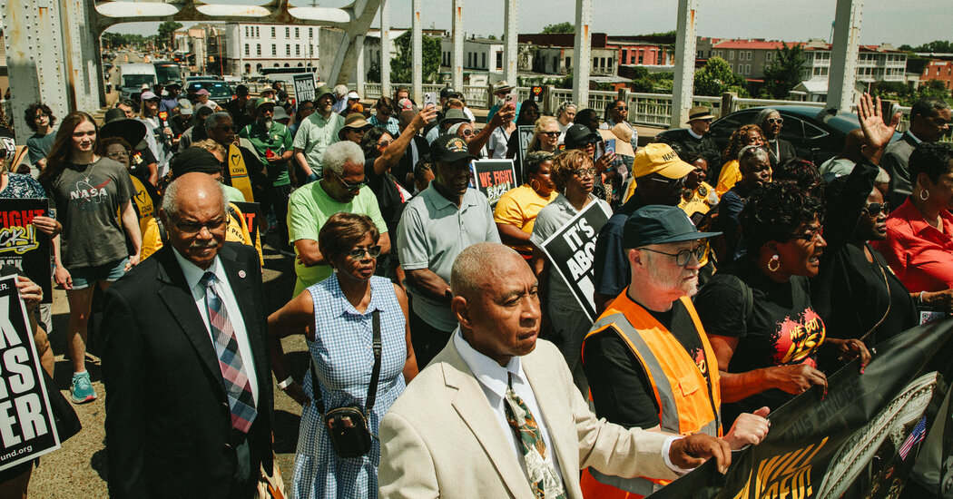 After Voting Decision, a Month of Political Earthquakes Across the South