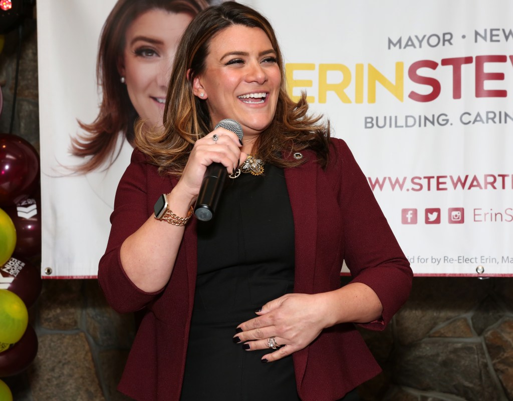 Erin Stewart quits governors race amid new report, police investigation