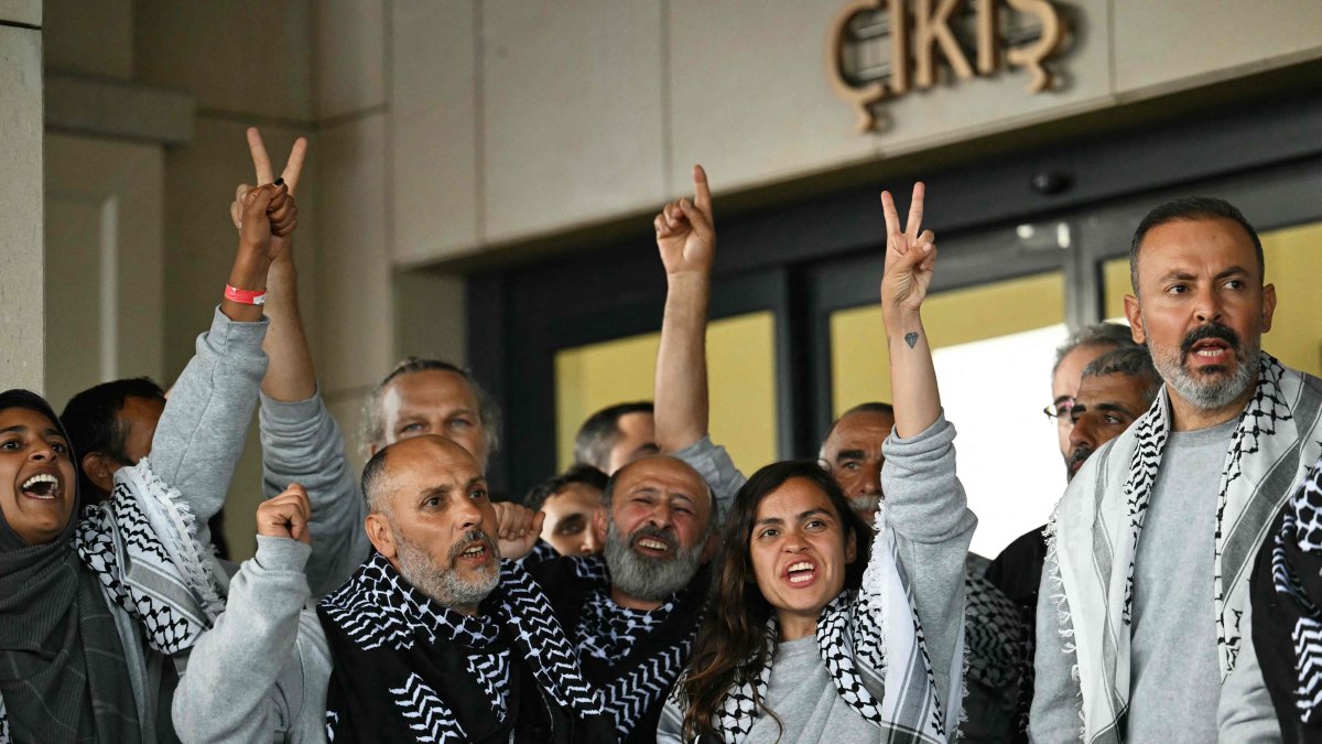 Gaza aid flotilla activists detained by Israel arrive in Türkiye