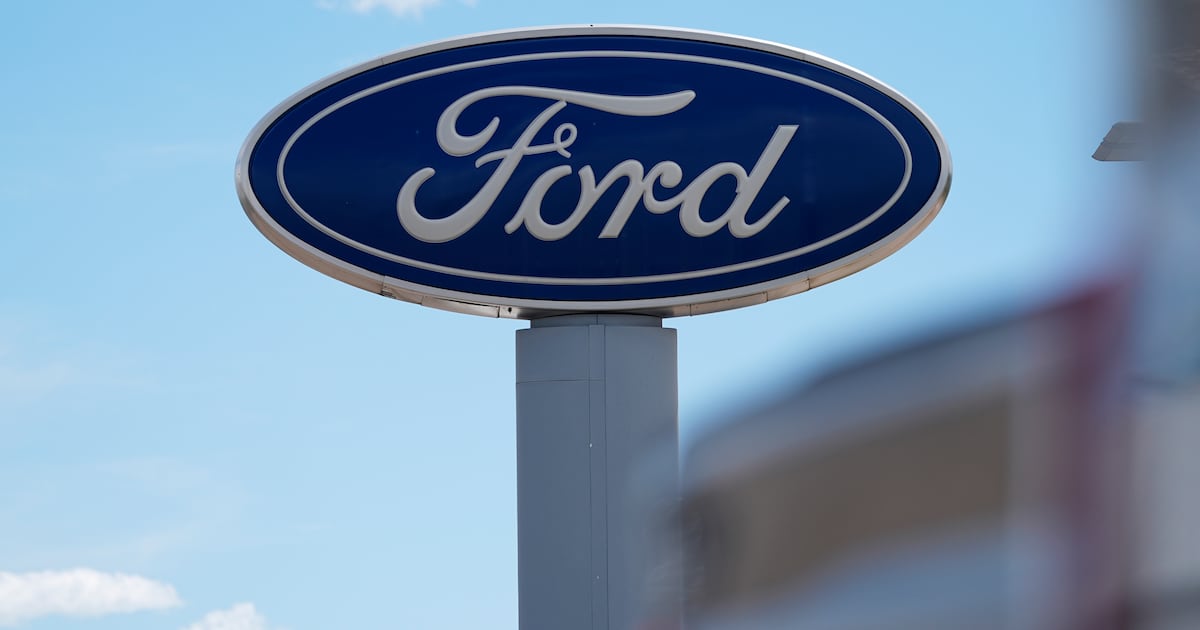 ‘Loosen and detach’: Ford recalls thousands of vehicles in Canada - CTV News