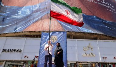 Stock market today: Dow, S&P 500, Nasdaq futures hold steady during US-Iran talks