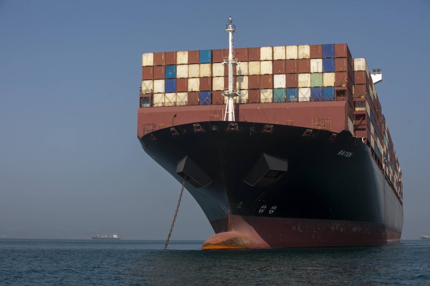 U.S. and Iran far from Hormuz deal as Trump says clock is ticking