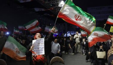 U.S. says capable of resuming war with Iran as deal remains elusive