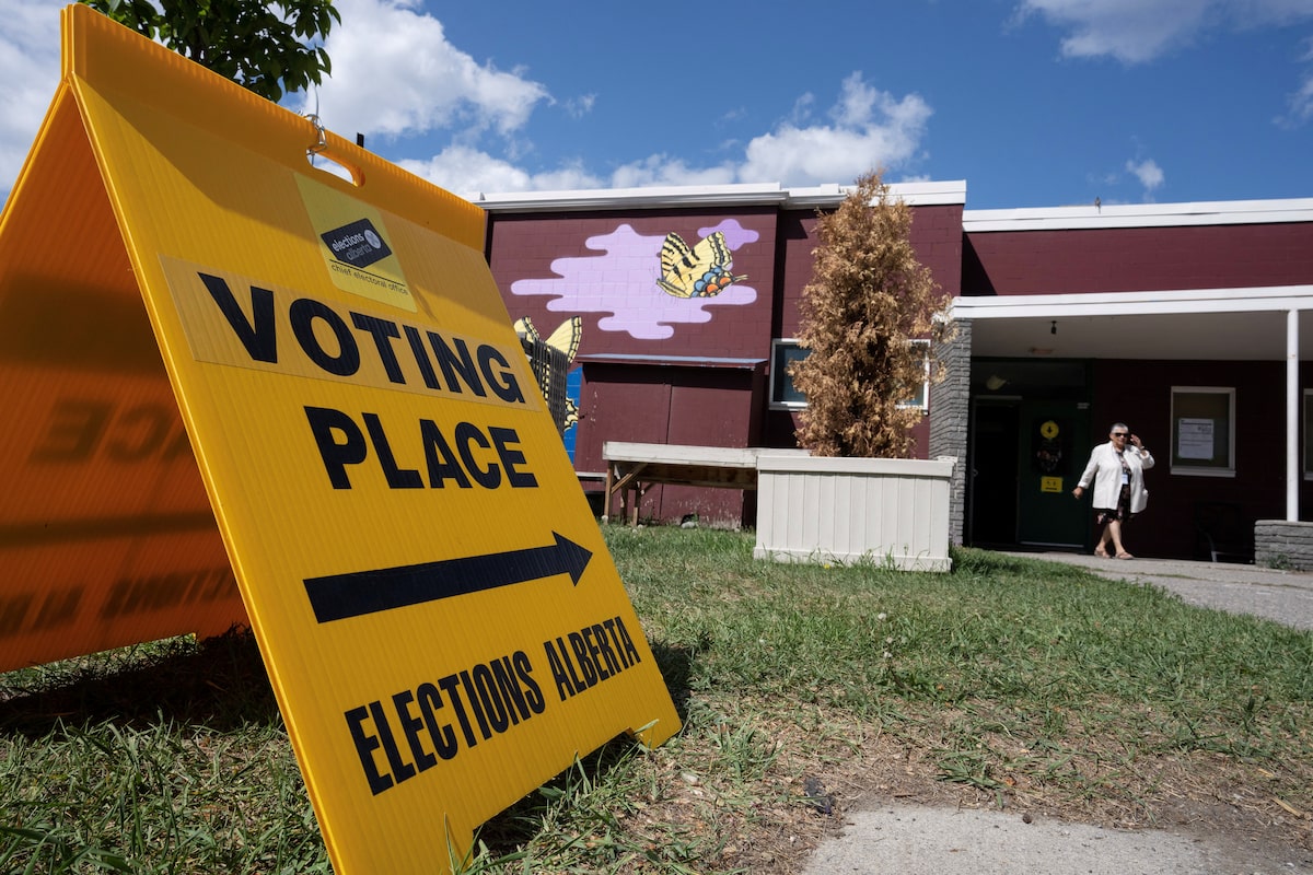 Amendment to Alberta election law hindered probe into alleged misuse of data, watchdog says