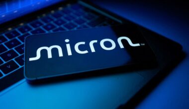 Micron closes in on $1 trillion market value as UBS triples share price target