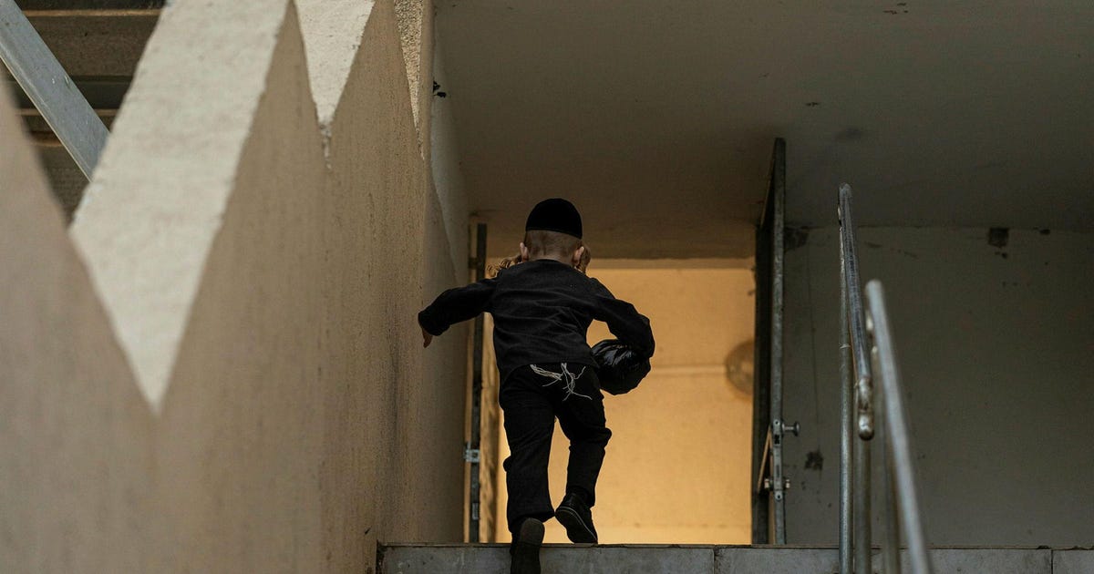 Killing the Messenger: Israel's Education Minister Is Silencing Officials Who Expose the Failing School System