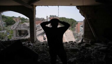 Israeli soldiers share rare accounts from Gaza