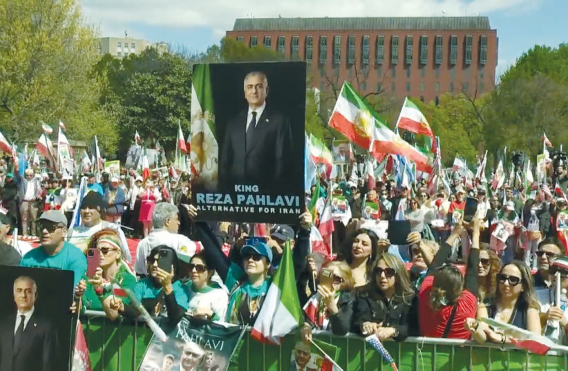 Members of the Iranian diaspora gather in front of the White House, part of a chain of events taking place in the US, Canada, and Europe in support of Crown Prince Reza Pahlavi, calling for a free and democratic Iran, earlier this month.