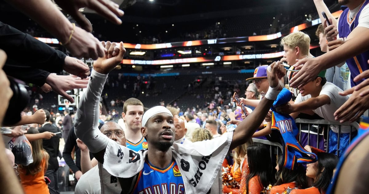 Shai Gilgeous-Alexander of the Thunder becomes the 14th player to win back-to-back NBA MVPs - CTV News
