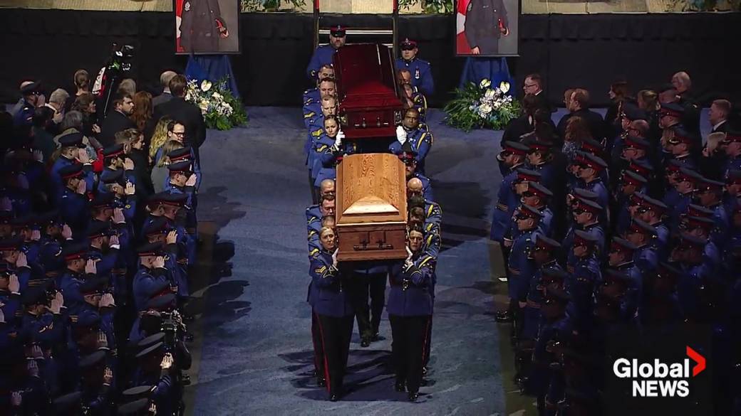 Click to play video: 'Widows of slain Edmonton police officers share heartbreaking tributes to their husbands'