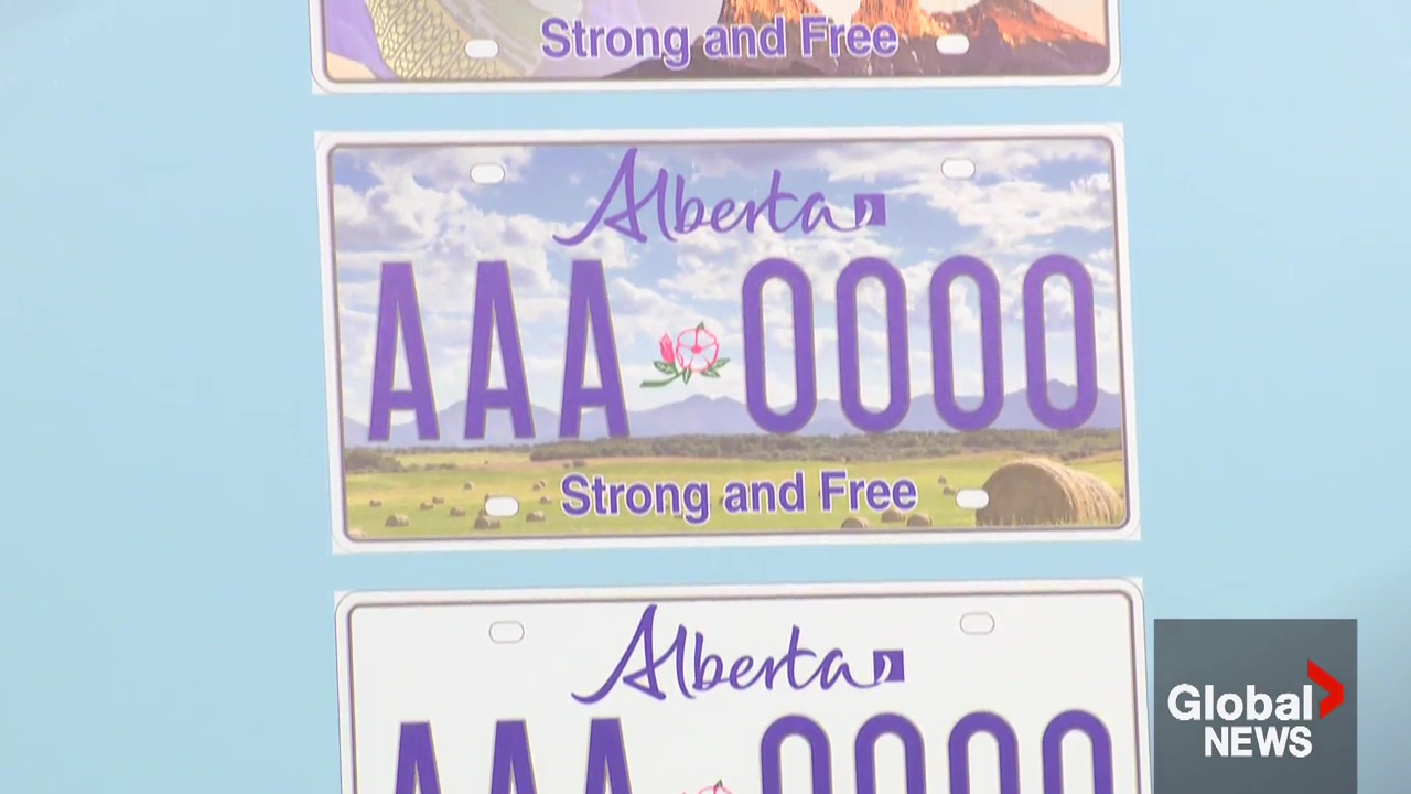 Click to play video: 'Alberta government unveils new licence plate designs'
