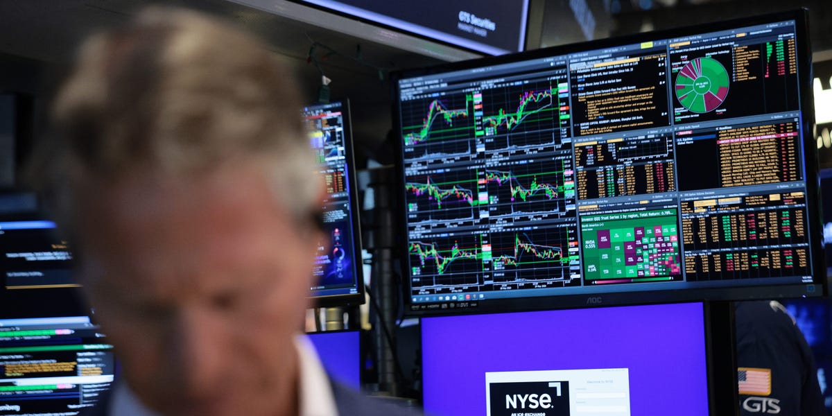 The Iran War Is Inflating the AI Bubble, Wells Fargo Says