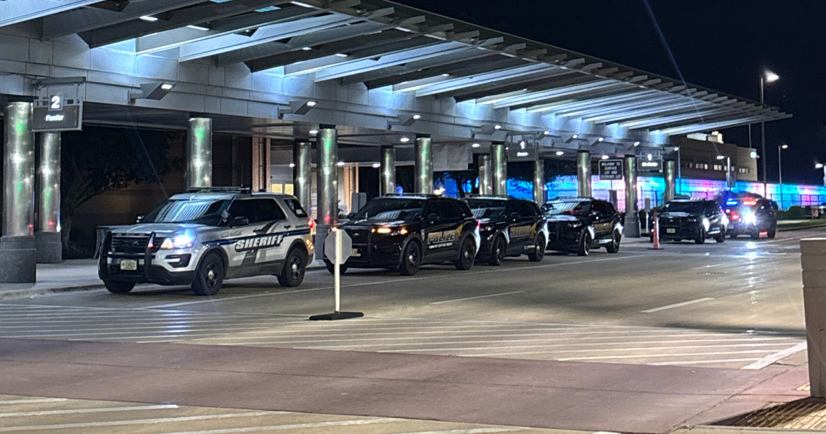 Flight diverted to Madison after unruly passenger detained; no charges expected | News