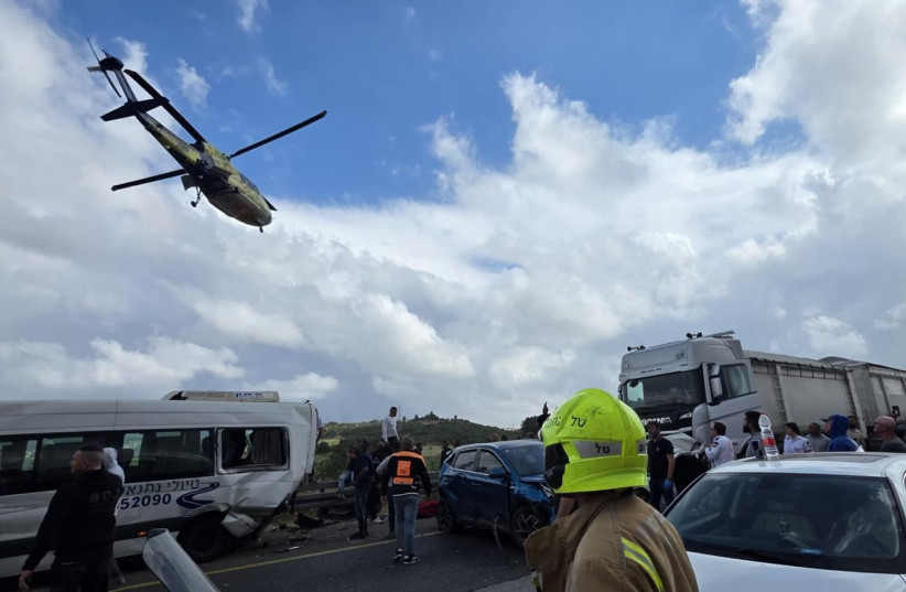 Scene of a major car accident on Highway 77 in northern Israel, May 3, 2026.