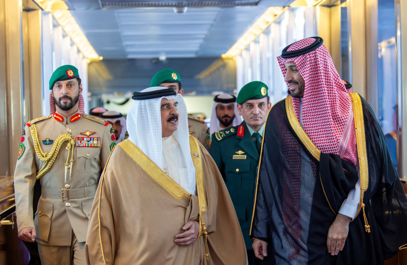 SAUDI CROWN PRINCE Mohammed bin Salman (R) receives Bahrain’s King Sheikh Hamad bin Isa al-Khalifa ahead of an exceptional meeting of the Gulf Cooperation Council – the first in-person meeting of Gulf leaders since their states became a front in the Iran war two months ago – in Jeddah, April 28.