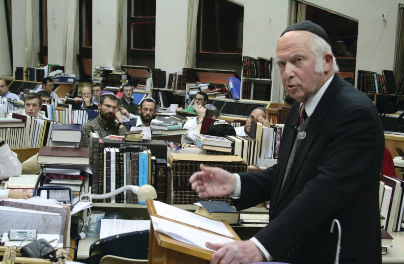 Rabbi Aharon Lichtenstein at Yeshivat Har Etzion.
