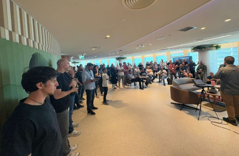A packed room at CET Sandbox's emergency C-UAS event in Tel Aviv, May 26 2026