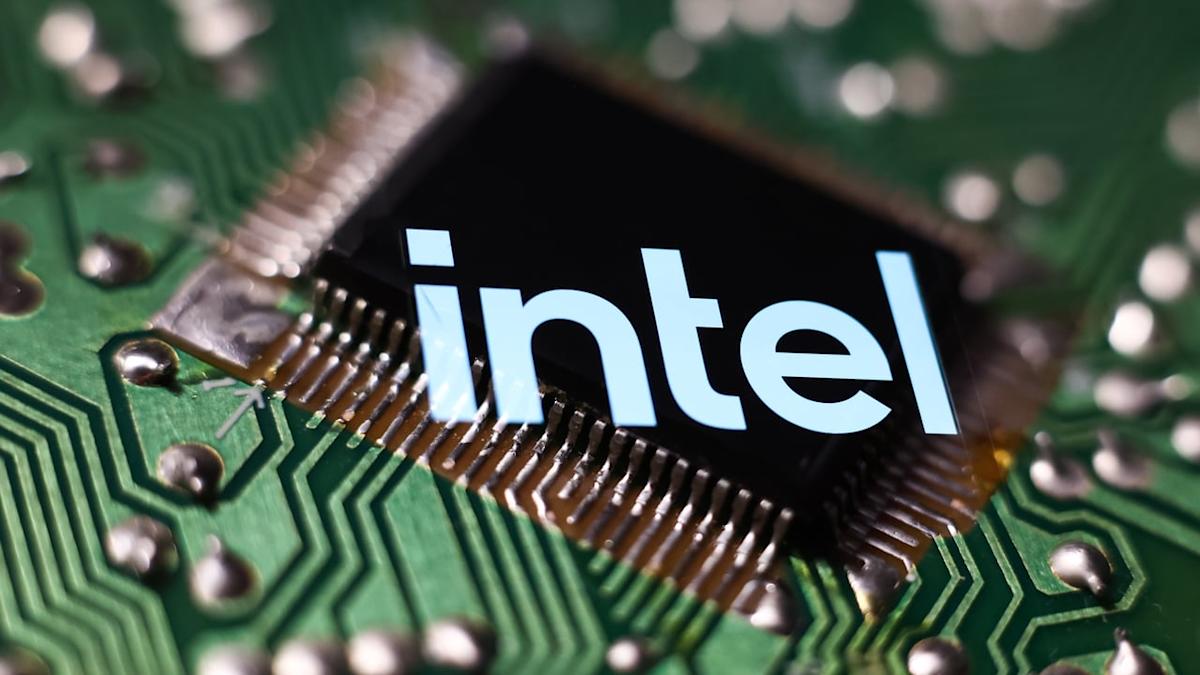 Intel stock hits all-time high on Apple chipmaking report