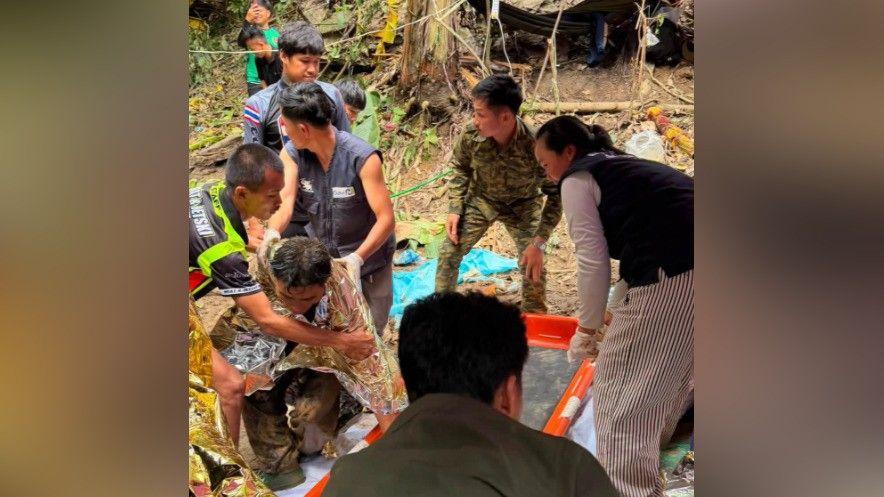 Four more men freed from flooded Laos cave after 10 days