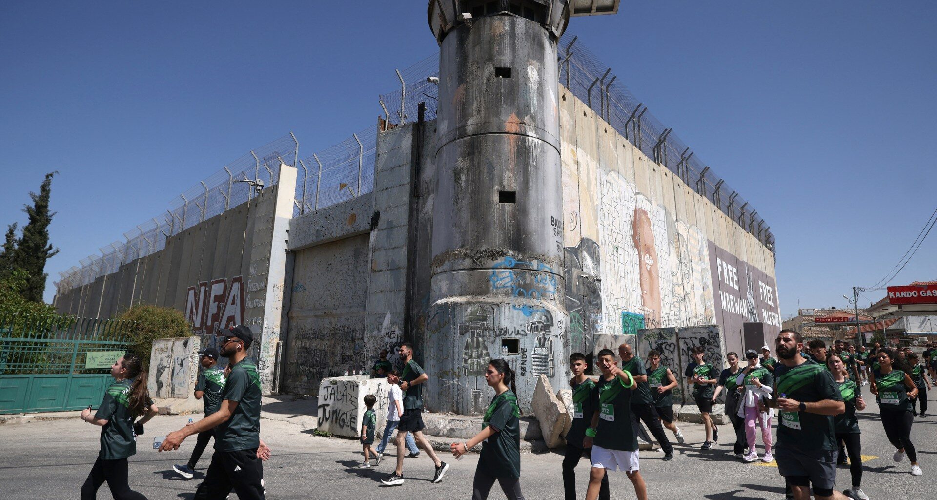 Palestinian graduates in the West Bank enter a collapsed job market | Israel-Palestine conflict News