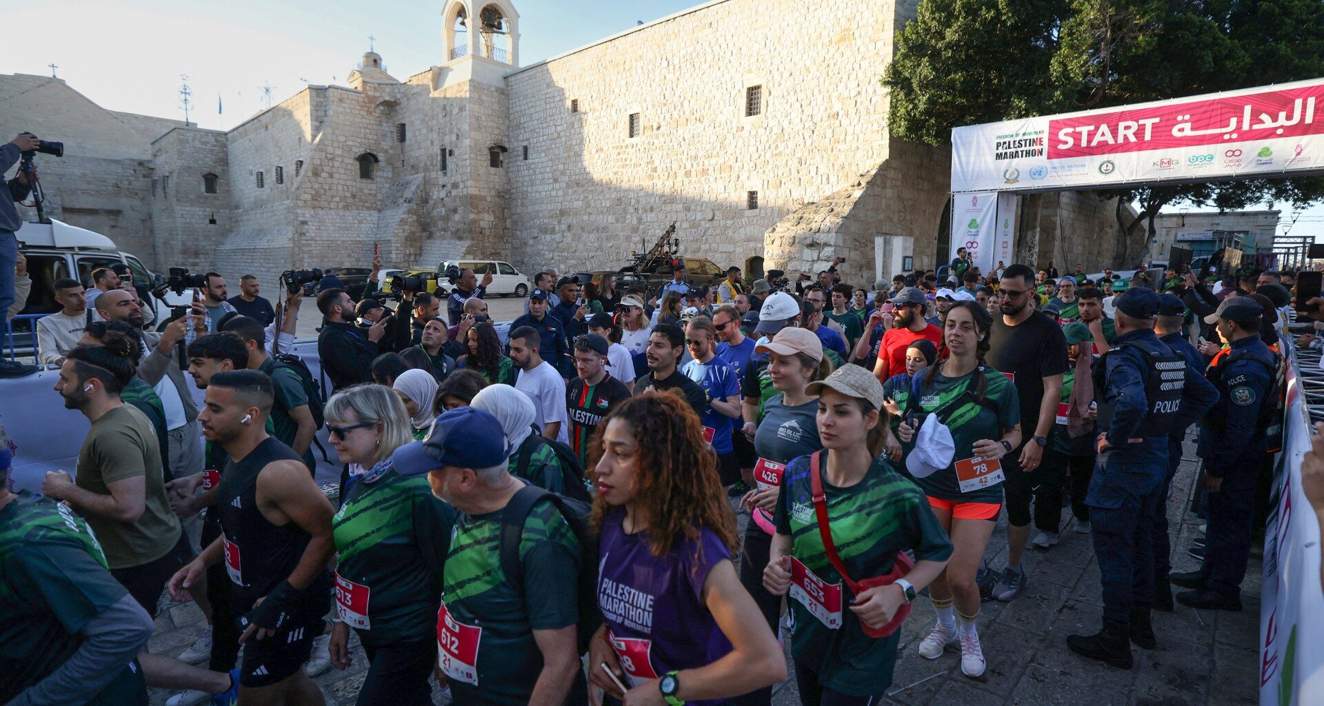 Thousands run Palestine Marathon under shadow of Israel’s war on Gaza | Israel-Palestine conflict News