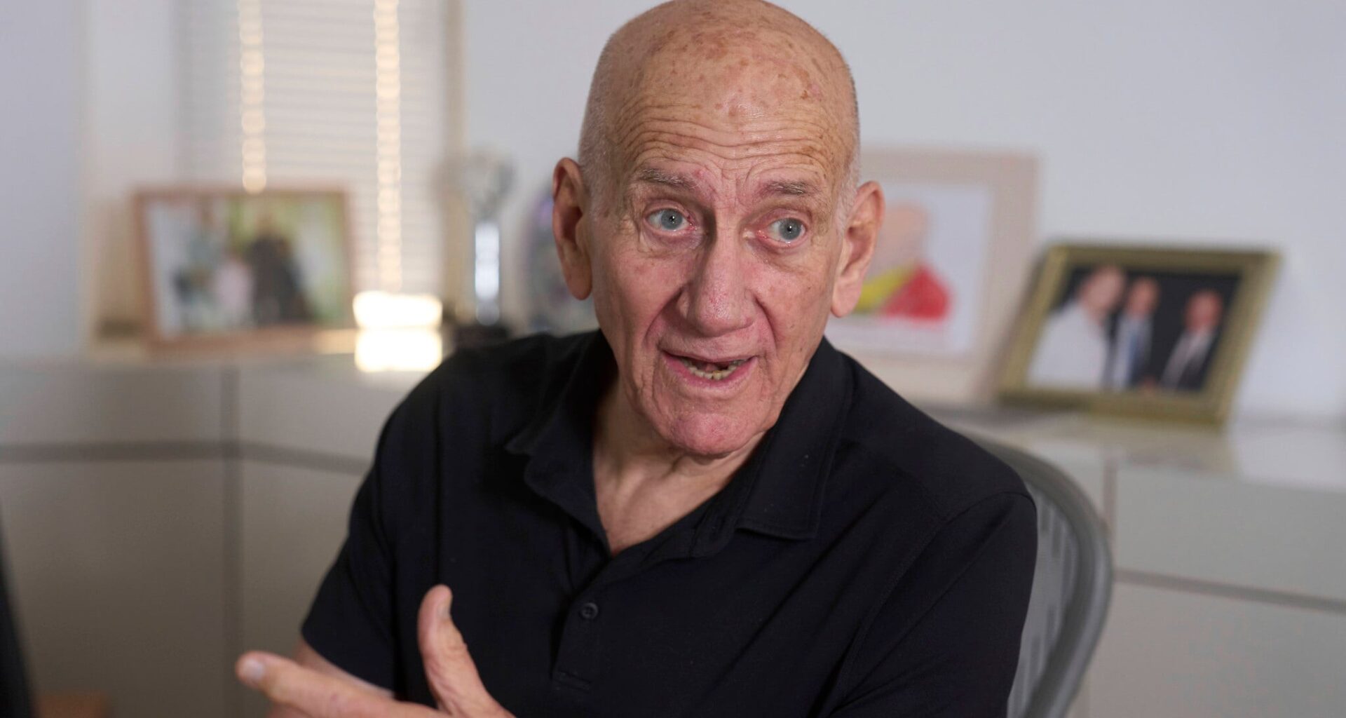 Far-right agitator arrested for allegedly spitting on ex-PM Olmert